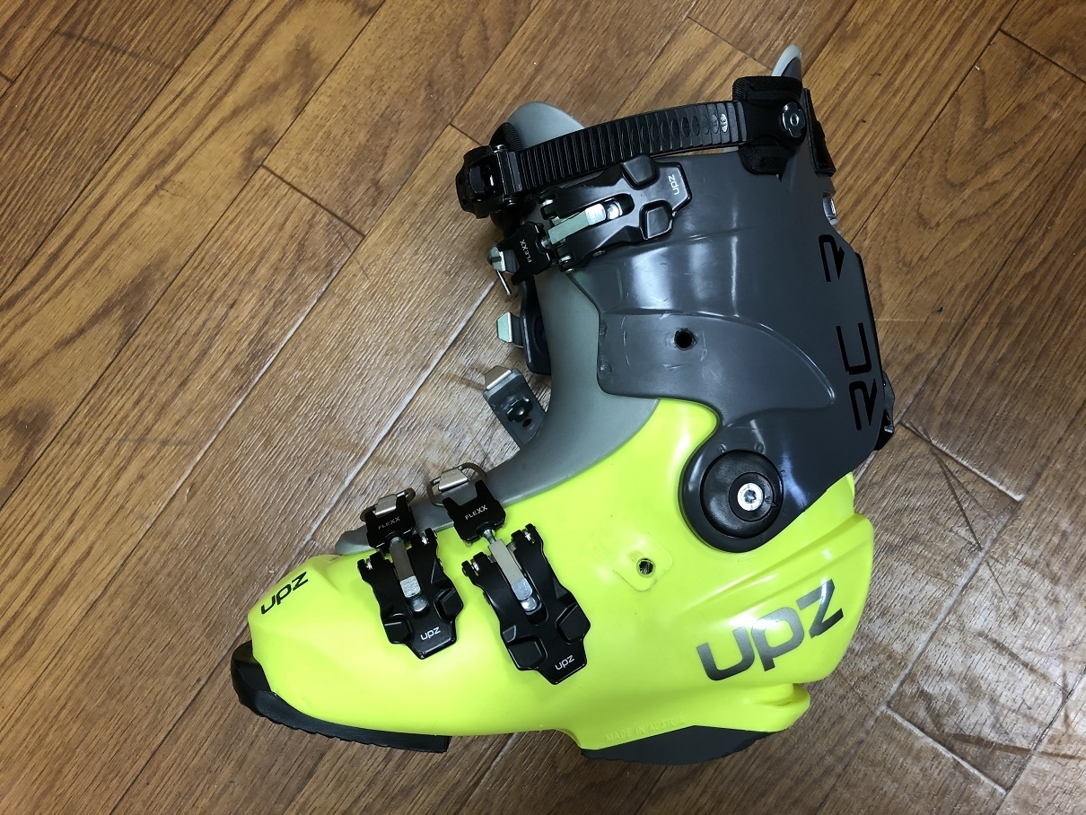 UPZ BOOTSバックル交換: XYZ Action Sports Division