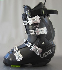 AT8 black-s.jpg